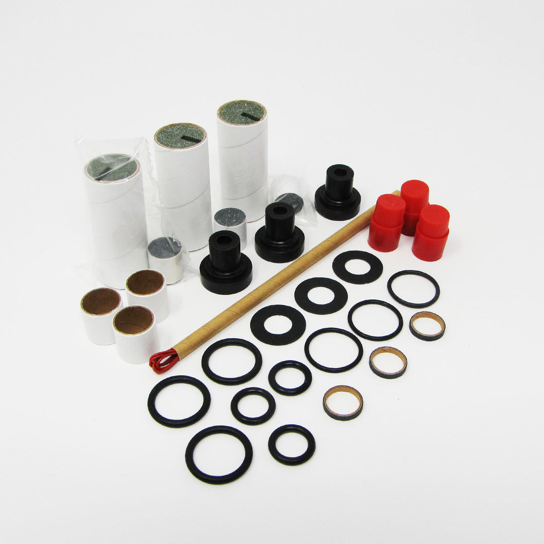 Aerotech RMS-24/40 F24W White Thunder Model Rocket Motor Reload Kit (3-pack)
